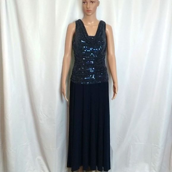 R&M Richards Dresses & Skirts - R&M Richards dark blue with sequins on the bodice sleeveless long dress